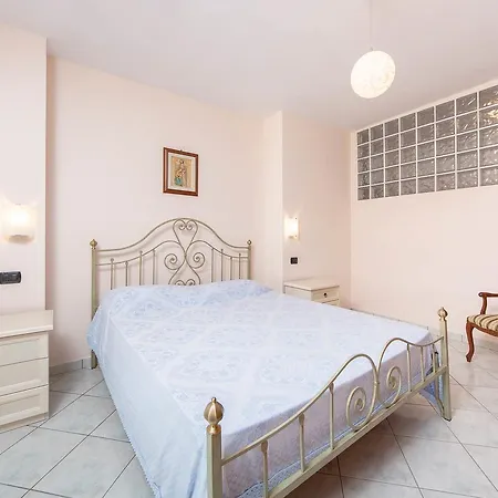 Prázdninový dům Casa Vacanze L'eden Scala